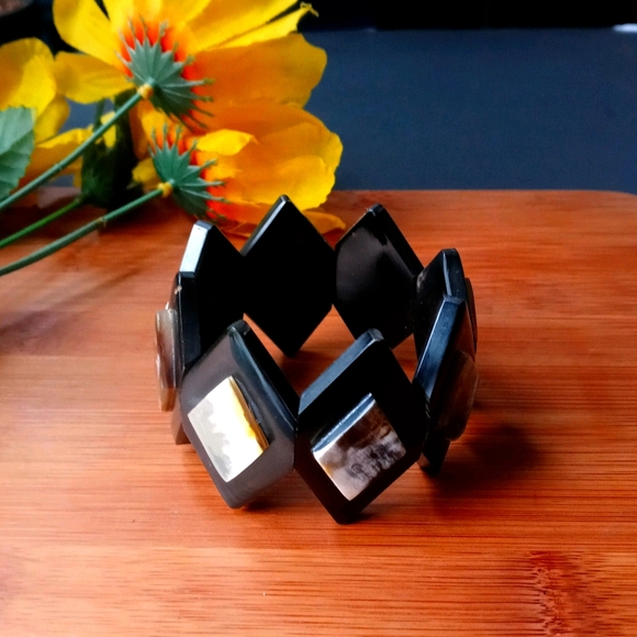 1PC Beautiful African Black Hira Horn Bracelet - Picture 3 of 8